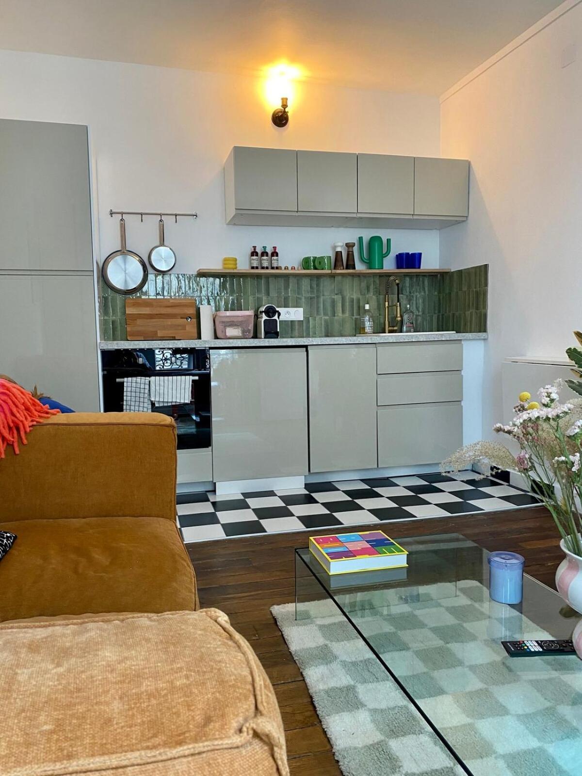 Montmartre Sacre Coeur Apartment Paris